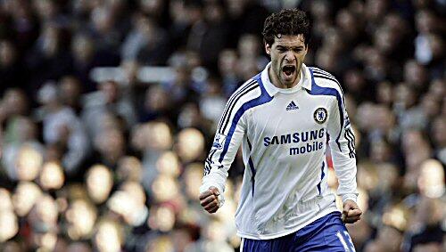 Jubelpose: Viertes Saisontor für Michael Ballack Jubelpose: Viertes Saisontor für Michael Ballack