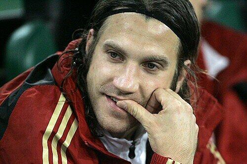 Beleidigt auf der Bank: Nationalspieler Torsten Frings.