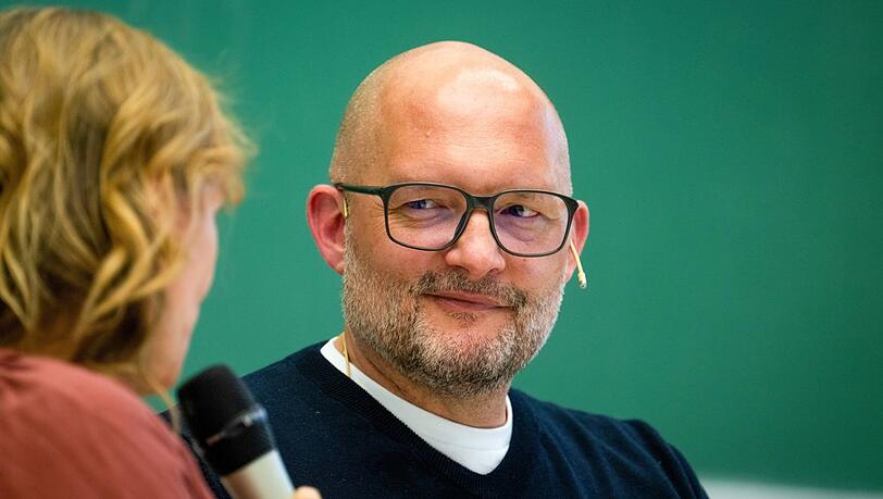 Jo Failer erhielt die Diagnose Alzheimer mit 51 Jahren. Jo Failer erhielt die Diagnose Alzheimer mit 51 Jahren.