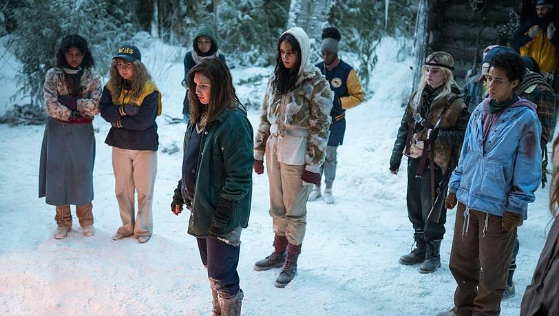 In der zweiten Staffel von "Yellowjackets" geht es, wie auch zuvor, nicht nur ums &Uuml;berleben in der Wildnis.