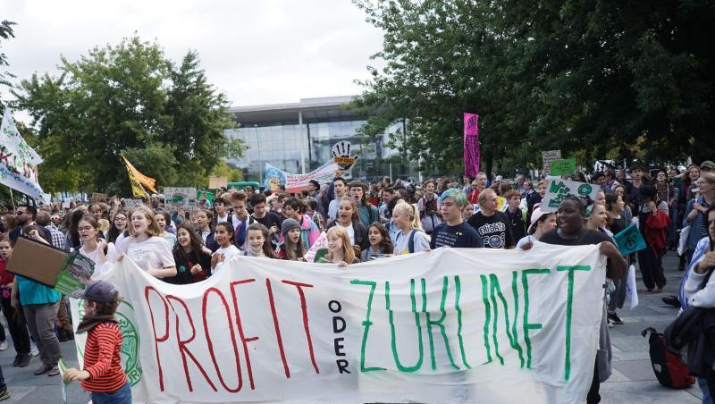 Teilnehmer einer Fridays for Future-Demonstration. Foto: Jörg Carstensen/Archivbild Teilnehmer einer Fridays for Future-Demonstration. Foto: Jörg Carstensen/Archivbild