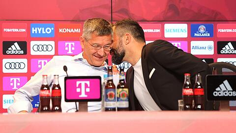 Der Vertrag von Sportvorstand Hasan Salihamidzic (rechts) beim FC Bayern läuft 2023 aus. Hainer wünscht sich, dass Brazzo verlängert. (Archivbild)