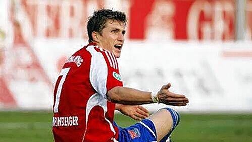 Wehrt sich gegen das Image als "Schwalbenkönig": Tobias Schweinsteiger. Wehrt sich gegen das Image als "Schwalbenkönig": Tobias Schweinsteiger.