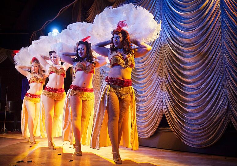 Die Gruppe Cabernet Dance