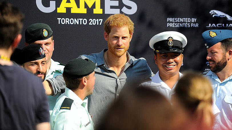 Prinz Harry (m.) bei den Invictus Games in Toronto im Jahr 2017