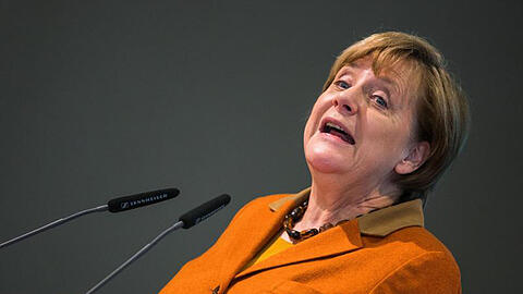 Bundeskanzlerin Angela Merkel spricht während des Landesparteitages in Mecklenburg-Vorpommern.