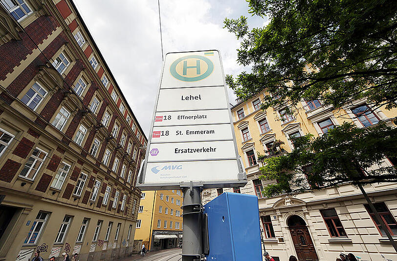 Aus der richtigen Perspektive gesehen, kann sogar ein Haltestellenschild schön wirken.
