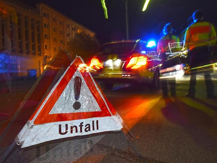 Die Polizeiinspektion Dingolfing hat ihre Unfallbilanz für das Jahr 2019 vorgelegt. (Symbolbild)