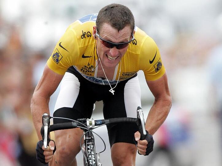 &bdquo;Ich denke, er kann noch mal siegen&ldquo;: Jan Ullrich traut seinem langjährigen Rivalen Lance Armstrong zu,  zum achten Mal die Tour de France zu gewinnen.