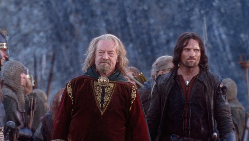 Bernhard Hill (l.) mit Viggo Mortensen in "Der Herr der Ringe: Die zwei Türme".