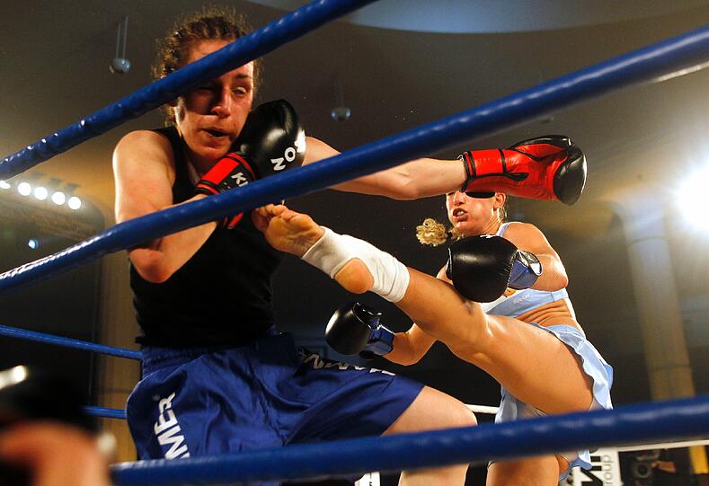 Bleibt weiterhin ungeschlagen: Kickbox-Weltmeisterin Christine Theiss gewann gegen Olja Zerajic