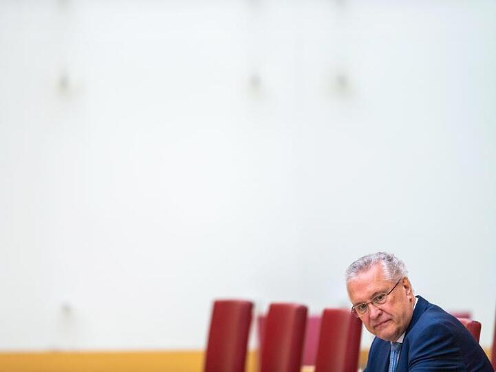 Joachim Herrmann (CSU), Innenminister von Bayern. Foto: Lino Mirgeler/dpa/Archivbild