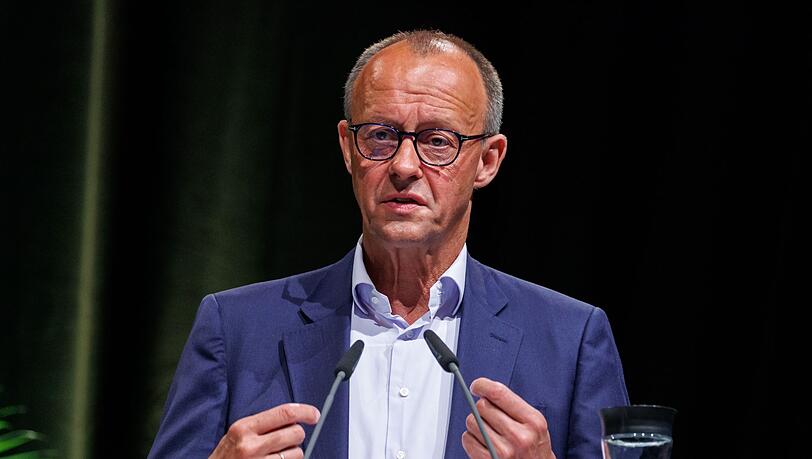 Bundesvorsitzender der CDU Friedrich Merz hält eine Bibelarbeit beim 38. Deutschen Evangelischen Kirchentag.