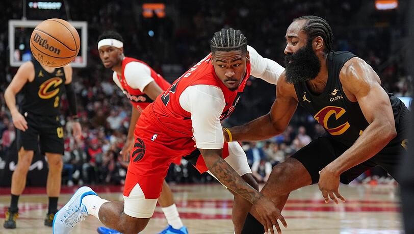 James Harden (r) geh&ouml;rte zu Clevelands erfolgreichsten Punktesammlern.