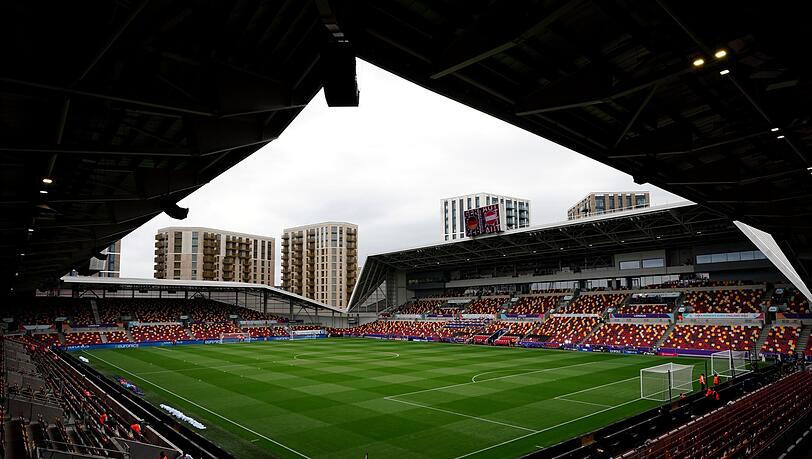Die DFB-Frauen sind im Brentford Community Stadium gegen Österreich gefordert.