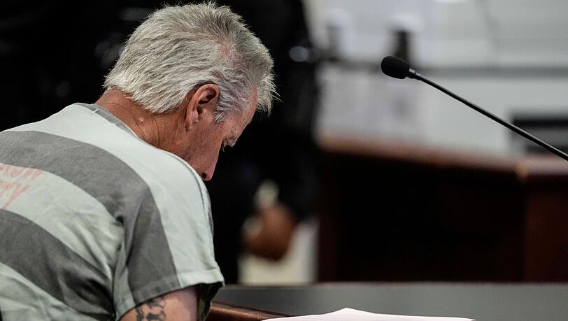 Ein 14-J&auml;hriger t&ouml;tete an einer Schule in Georgia 2024 mehrere Menschen. Nun ist sein Vater wegen Mordes verurteilt worden. (Archivbild)