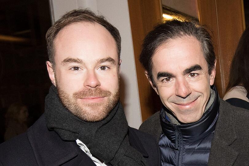 Schauspieler Oscar Ortega Sánchez (r.) und sein Sohn.