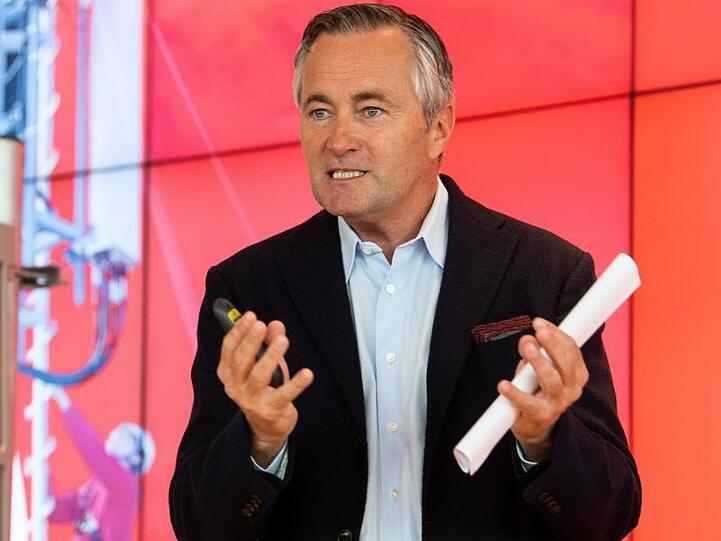 Hannes Ametsreiter, der Vorstandsvorsitzende von Vodafone Deutschland. Foto: Federico Gambarini/dpa/Archivbild