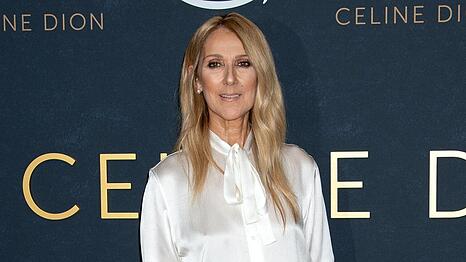 C&eacute;line Dion verabschiedet sich von Peabo Bryson.