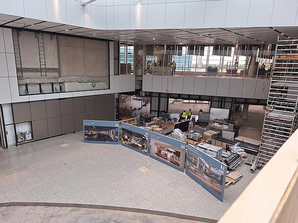 Der neue Aufenthaltsbereich für den Erweiterungsbau von Terminal 1. Hier sollen Restaurants, Lounges und bayerische Shops hinkommen. Der neue Aufenthaltsbereich für den Erweiterungsbau von Terminal 1. Hier sollen Restaurants, Lounges und bayerische Shops hinkommen.
