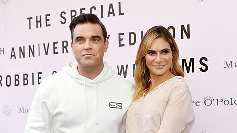 Robbie Williams und seine Frau Ayda haben jetzt vier Kinder.