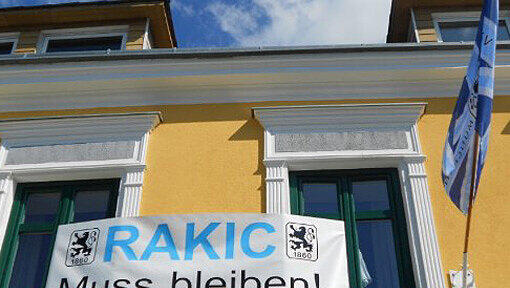 Bei den 1860-Fans hat Stürmer Djordje Rakic nach wie vor Kredit Bei den 1860-Fans hat Stürmer Djordje Rakic nach wie vor Kredit