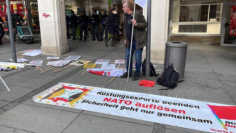 Zur Anti-Siko-Demo des Aktionsbündnisses gegen die Nato-Sicherheitskonferenz sind rund 1.000 Personen angemeldet.