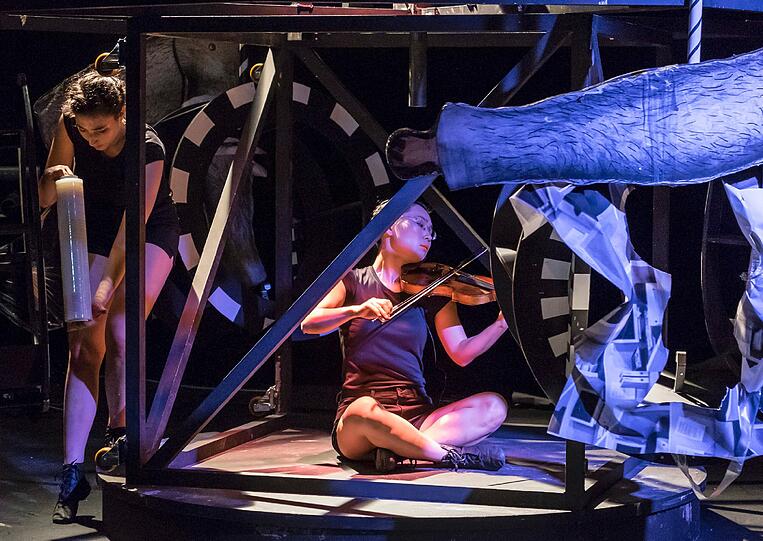 Die Performance "Underline" in der Muffathalle