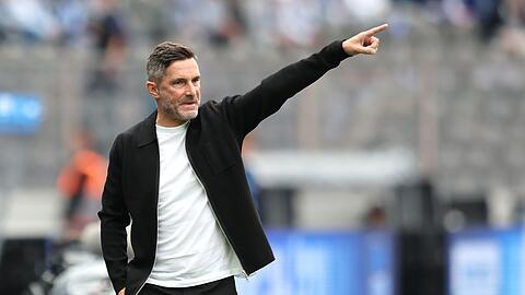 Hertha-Trainer Stefan Leitl peilt den siebten Sieg im siebten Ligaspiel an. (Archivbild) Hertha-Trainer Stefan Leitl peilt den siebten Sieg im siebten Ligaspiel an. (Archivbild)