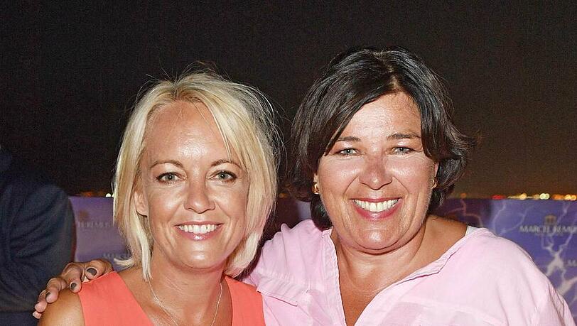 Obi (l.) und Vera Int-Veen auf einer Veranstaltung im Spätsommer 2019 auf Mallorca. Obi (l.) und Vera Int-Veen auf einer Veranstaltung im Spätsommer 2019 auf Mallorca.