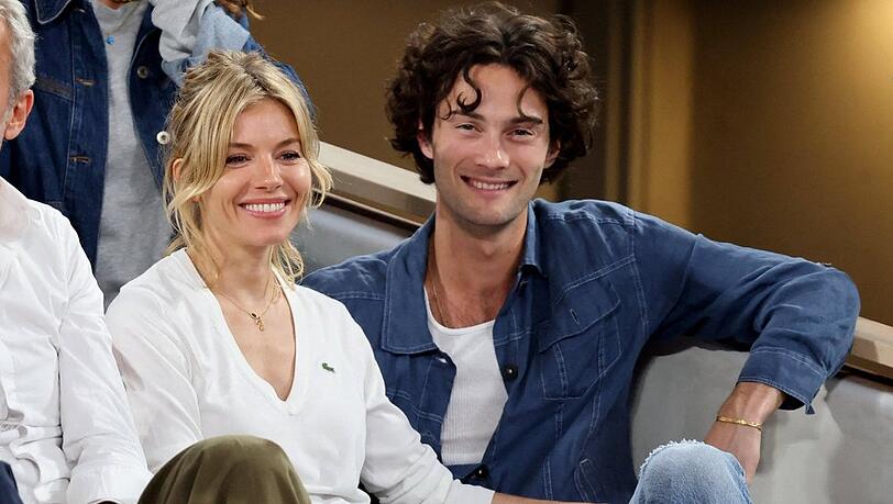 Sienna Miller und Oli Green sind k&uuml;rzlich zum zweiten Mal gemeinsam Eltern geworden.