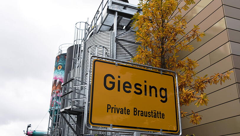 Giesing in der Lerchenau: Seit 2020 wird in der Detmoldstraße 40 im Werk 2 gebraut. Giesing in der Lerchenau: Seit 2020 wird in der Detmoldstraße 40 im Werk 2 gebraut.