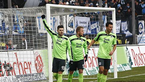 Mittelfeldspieler Moritz Stoppelkamp rettet dem TSV 1860 München mit seinem Doppelpack einen Punkt in Frankfurt.