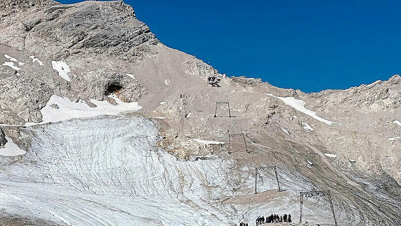 Die kläglichen Reste der Zugspitz-Gletscher. Die kläglichen Reste der Zugspitz-Gletscher.