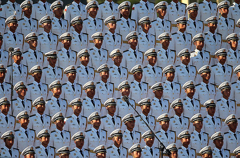 Bei der größten Militärparade seiner Geschichte hat China seine neuen Superwaffen präsentiert.