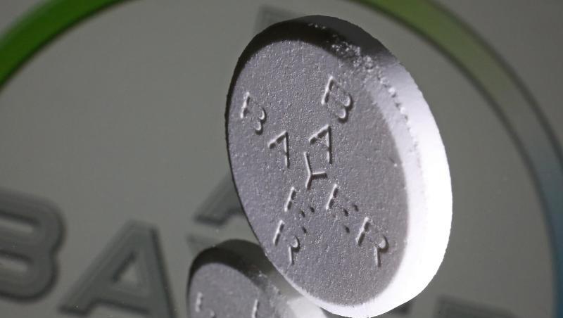 Bayer muss hohe Kosten schultern - einerseits für die Einbindung von Monsanto in den Konzern, andererseits für den angekündigten Konzernumbau auch in anderen Bereichen. Bayer muss hohe Kosten schultern - einerseits für die Einbindung von Monsanto in den Konzern, andererseits für den angekündigten Konzernumbau auch in anderen Bereichen.