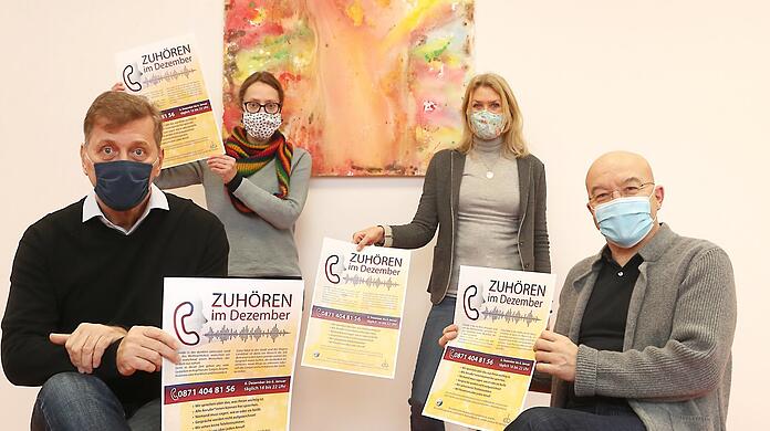 Sie stecken hinter der Aktion (v.l.): Bernd Heinze, Annette Homp vom Hospizverein, Maria Müller vom EBW und Kunibert Herzing, 1. Vorsitzender des Hospizvereins.