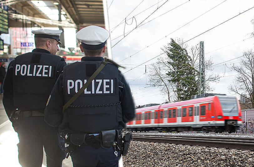 Die "Aktion Münchner Fahrgäste" fordert eine bessere Bestreifung, um den Schutz der Bahnstrecke zu erhöhen.