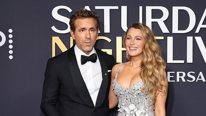 Die Met Gala wird in diesem Jahr wohl ohne Blake Lively und Ryan Reynolds stattfinden.