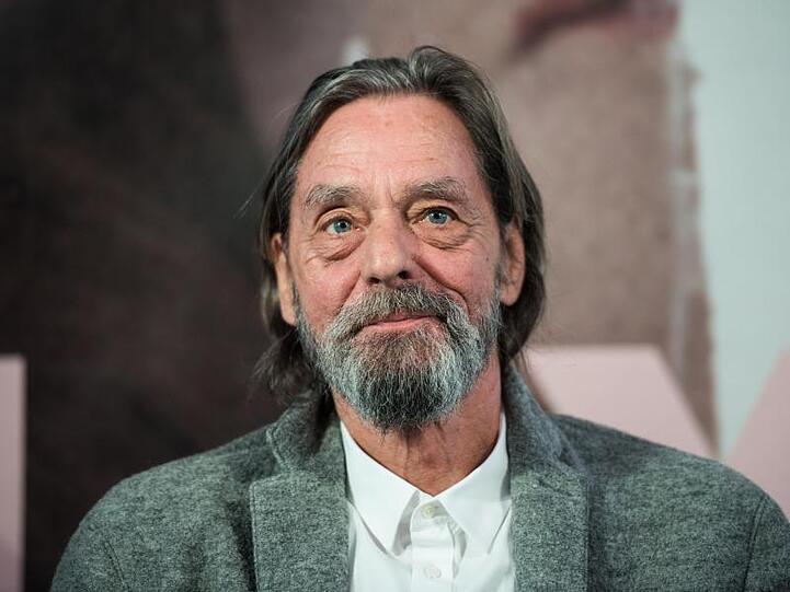 Ulay ist tot. Der Performancekünstler ist im Alter von 76 Jahren in Ljubljana gestorben.