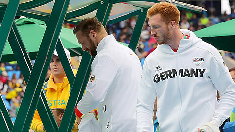 Die deutschen Diskus-Stars Robert und Christoph Harting (rechts) bei Olympia in Rio de Janeiro.