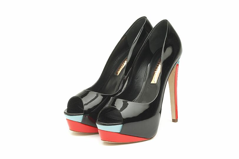 Maria Höfl-Riesch trägt diese Rupert-Sanderson-Highheels.