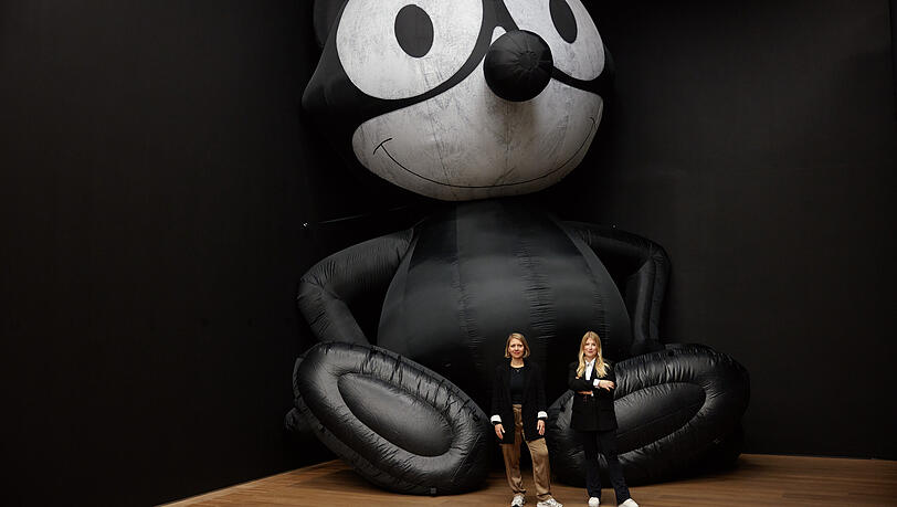 Monika Bayer-Wermuth, Leitende Kuratorin und Lena Tilk, Wissenschaftliche Mitarbeiterin Monika Bayer-Wermuth, Leitende Kuratorin und Lena Tilk, Wissenschaftliche Mitarbeiterin