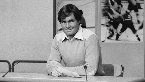 Manfred Vorderw&uuml;lbecke in seinem "Blickpunkt Sport"-Studio.