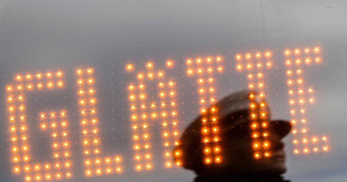 Glatteis-h-lt-Bayerns-Autofahrer-bei-Atem-Mehrere-Verletzte-bei-Unf-llen