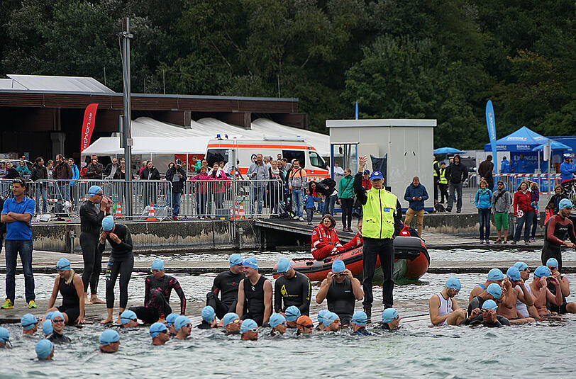 Schwimmen, Radfahren und Laufen - sehen Sie hier Impressionen vom 3MUC Triathlon 2015.