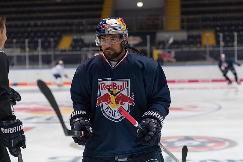 Der EHC ist am Freitag aufs Eis zurückgekehrt - die Bilder vom ersten Training.