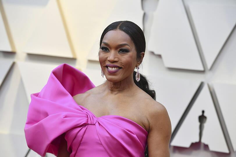 Angela Bassett.