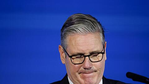 Tief in der Krise: Der britische Premierminister Keir Starmer. (Archivbild)