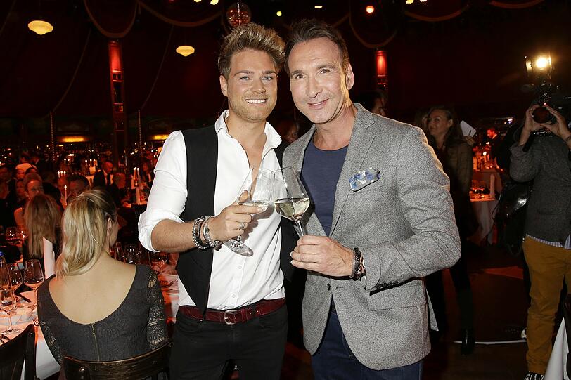 Jochen Bendel und Mann Matthias Pridöhl.